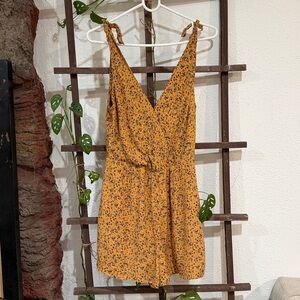 [Urban Outfitters] Floral Romper